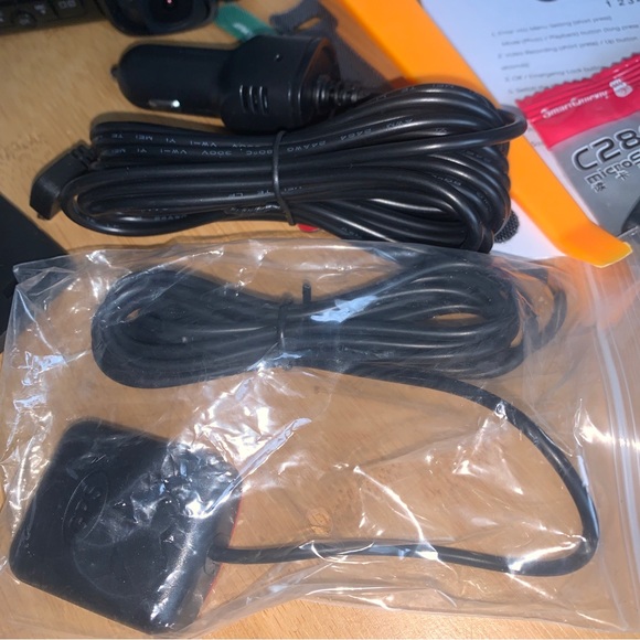 Range Tour Dual Dash Cam Recorder Car DVR Wifi Multi -CH Full 4K 2160P G-Sensor - Picture 3 of 6